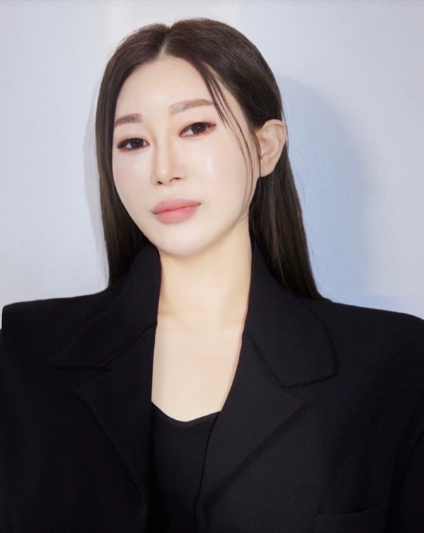 Baek Sun-young — Representative Director