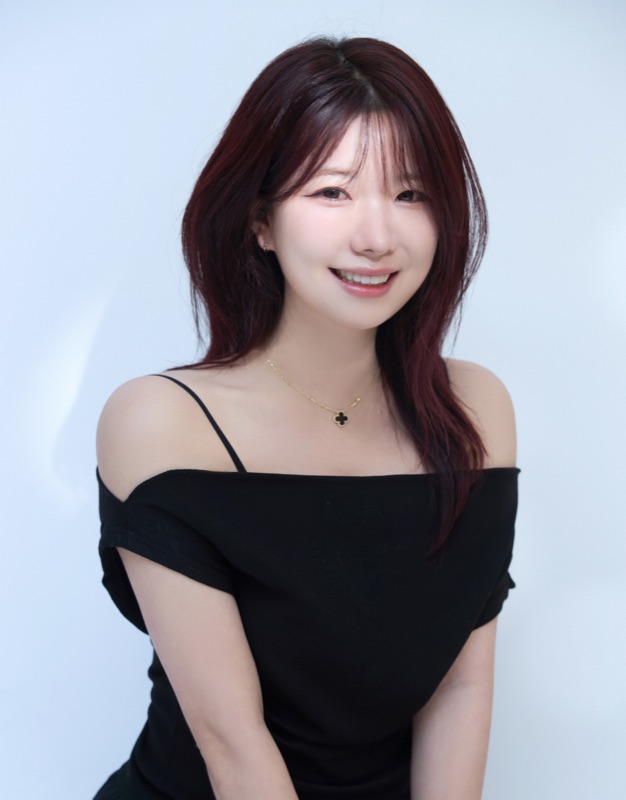 로제 — 디자이너